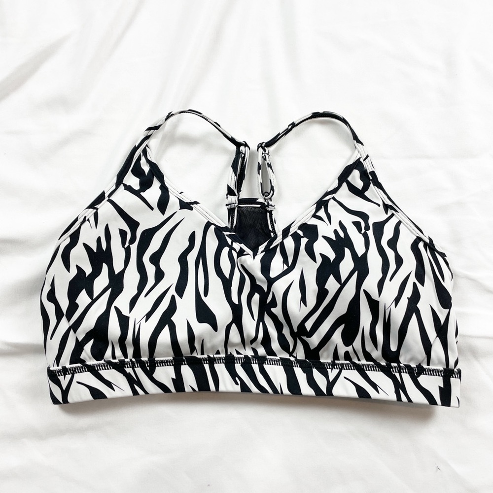 Zia sports bra size large